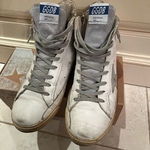 Golden Goode Size 40. Worn 3x